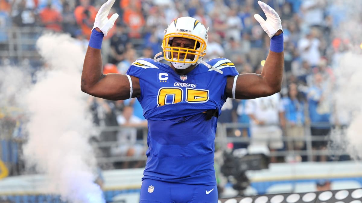 Chargers News: Which free agent signing in team history got you