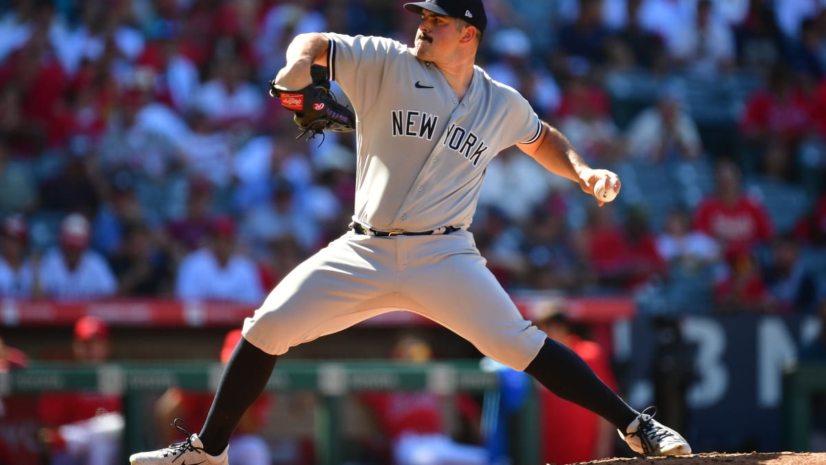 Ex-Giant Rodon who called SF fans soft gets into it with Yankees fans