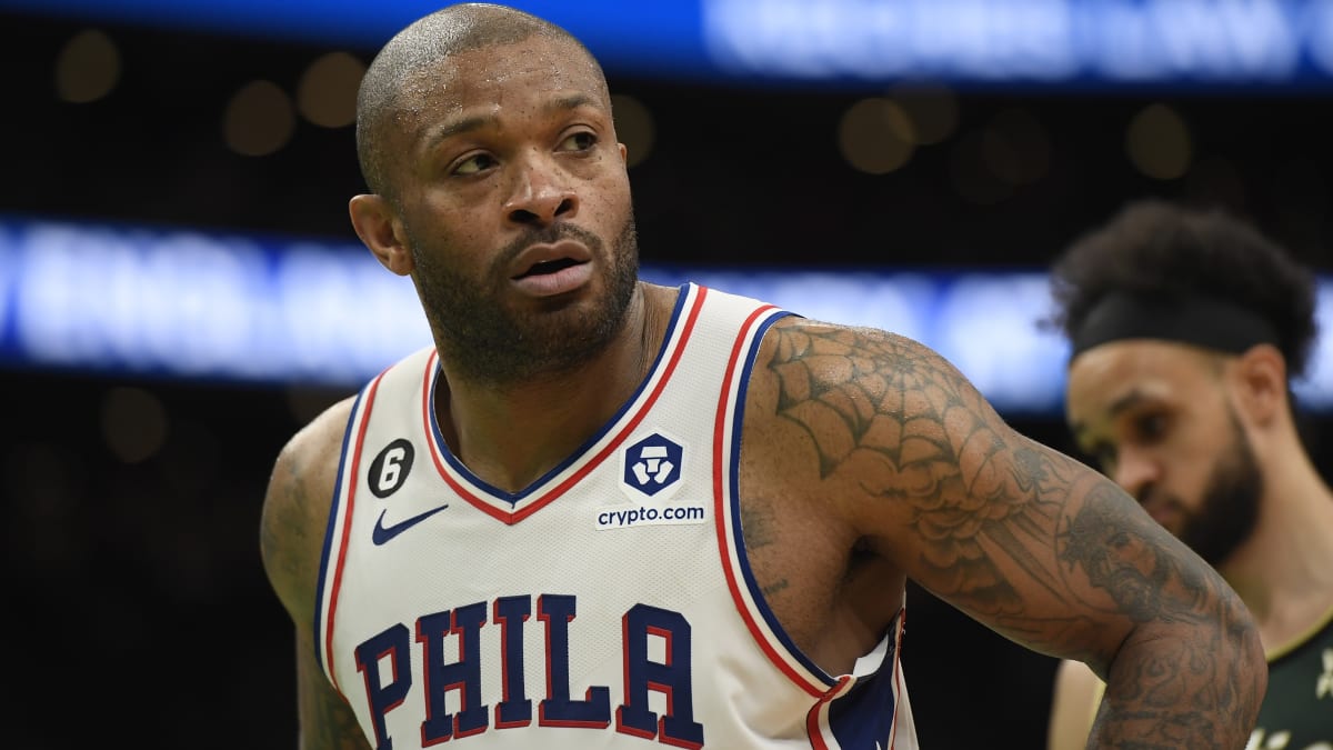 P.J.Tucker expected to sign a three-year deal with Philadelphia