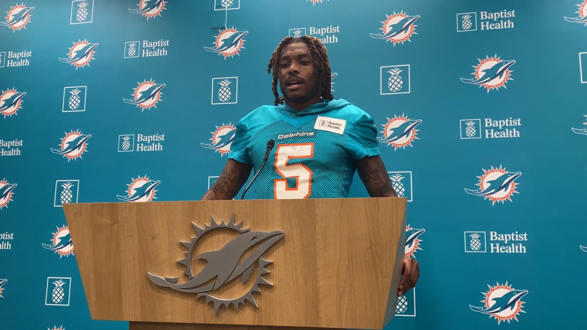 Dolphins' McDaniel on depth chart, Jalen Ramsey injury recovery