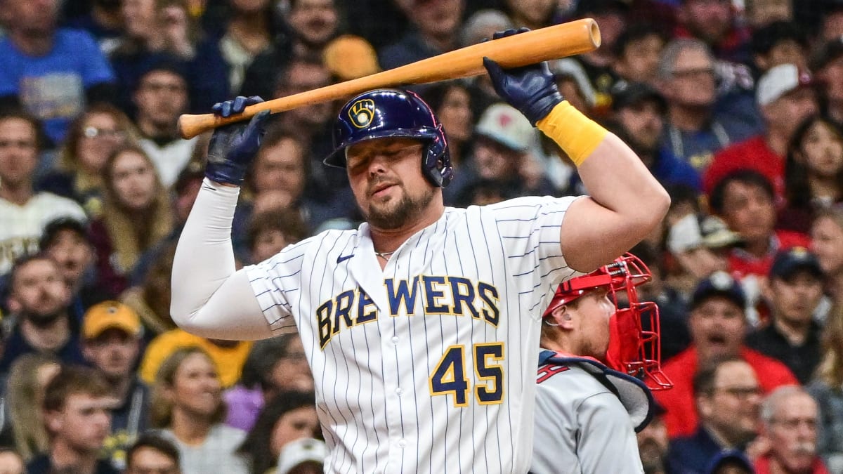 Luke Voit among eight notable veterans with opt-outs before MLB