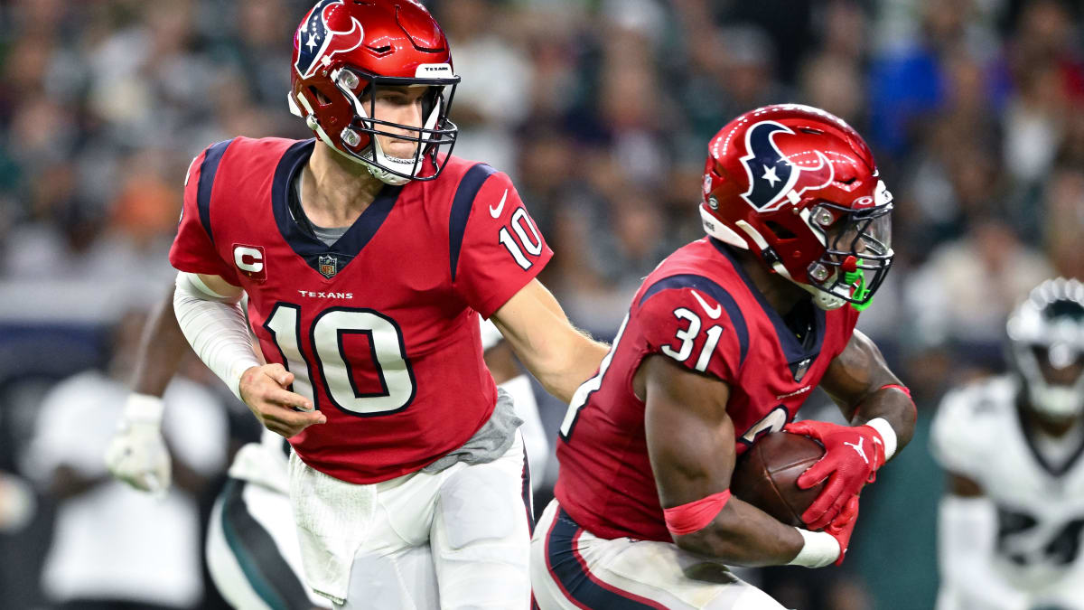 Houston Texans need to ditch the 'Deep Steel Blue' for 'Battle Red' jerseys