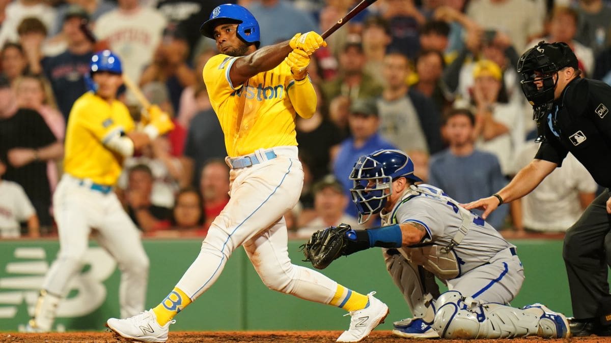 Boston Red Sox SS Pablo Reyes claps after stealing second base