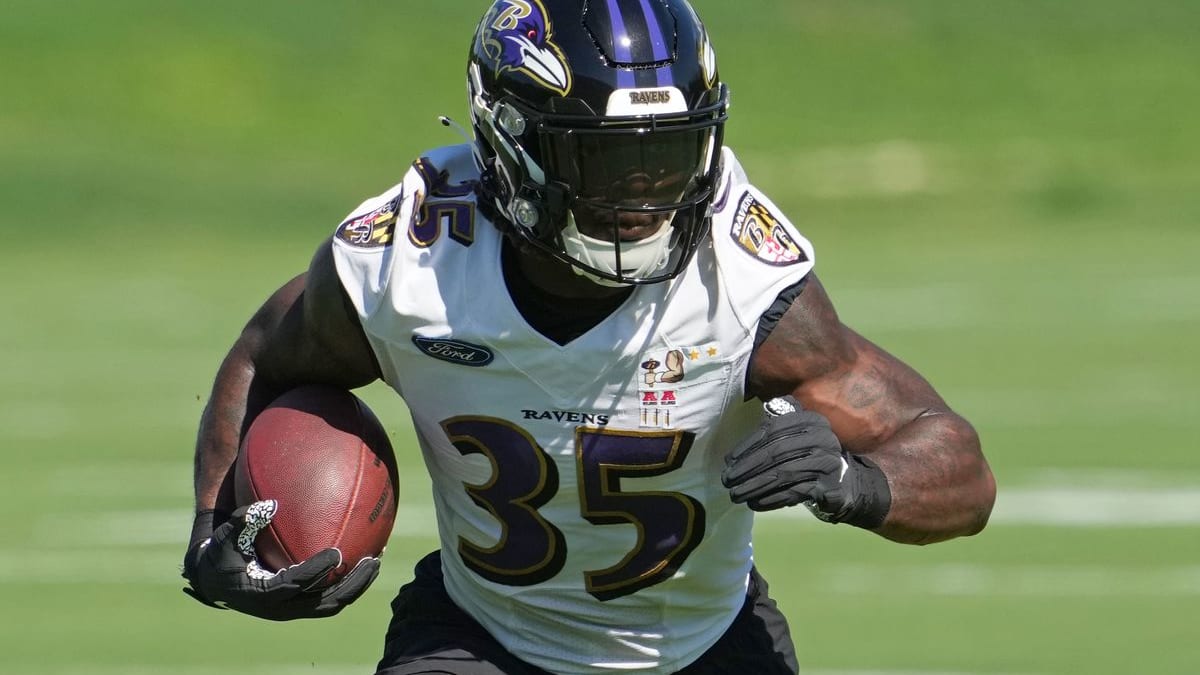 No, Baltimore Ravens running back Gus Edwards isn't going to stop 