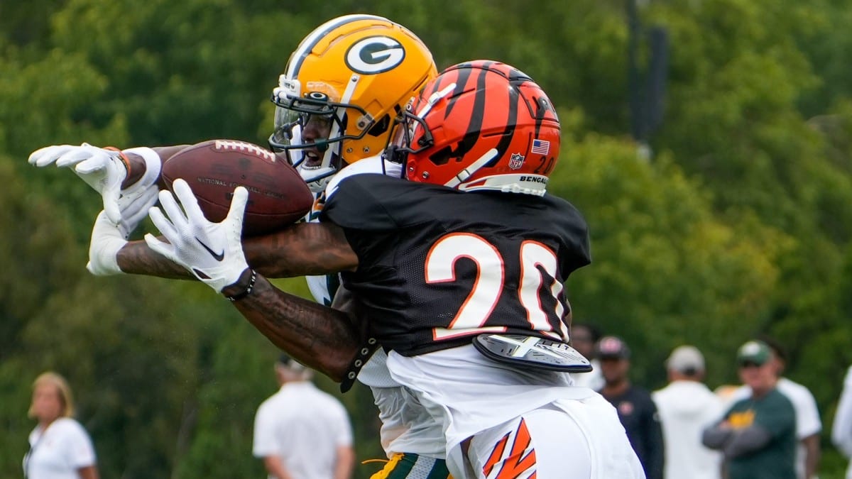 Elgton Jenkins Leaves Packers-Bengals Joint Practice After Fights - Sports  Illustrated Green Bay Packers News, Analysis and More