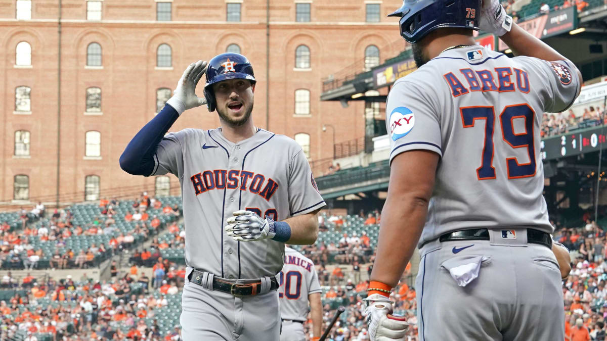 Kyle Tucker cleaning up Monday for Astros