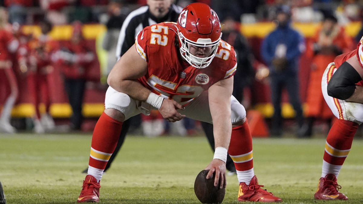 KC Chiefs: Creed Humphrey is focused on team goals over individual