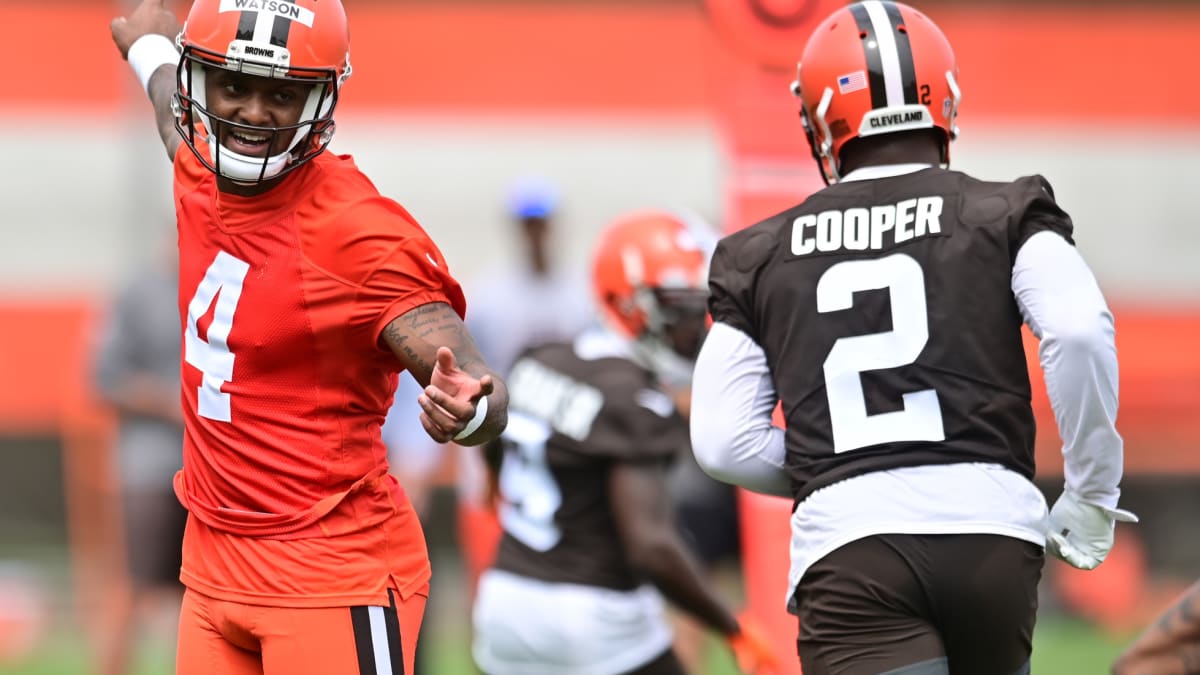 LOOK: Browns players in full uniform as mandatory camp kicks off