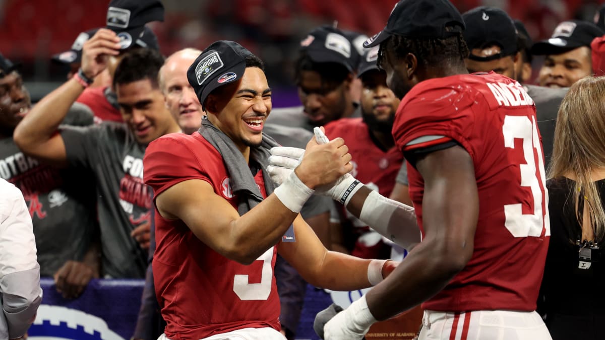 We're Already Seeing A Different Bryce Young This Season - Sports  Illustrated Alabama Crimson Tide News, Analysis and More