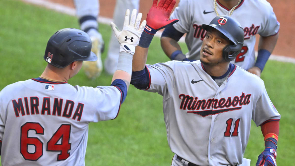 Polanco, Twins win 6-0, split doubleheader with Guardians