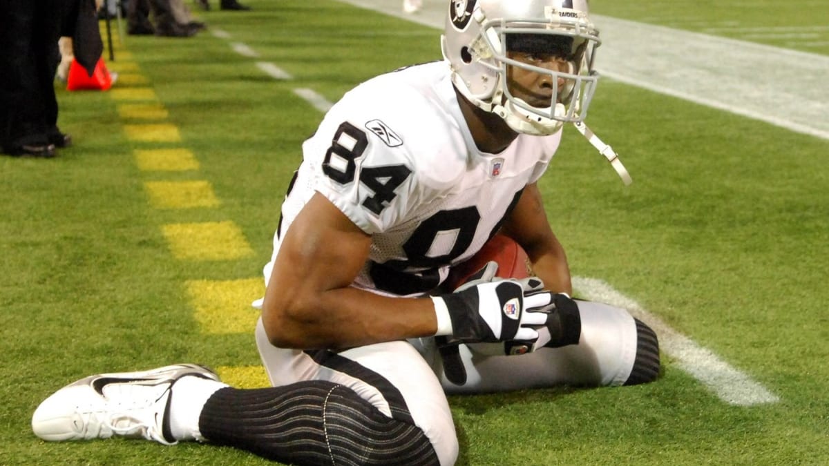 Raiders WR Jerry Porter made good news and bad - Sports Illustrated Las  Vegas Raiders News, Analysis and More