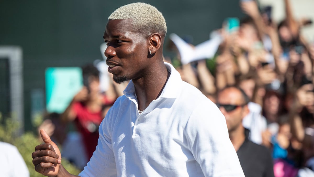 Manchester United's Paul Pogba wears Juventus shirt in show of solidarity  to coronavirus-affected players - India Today