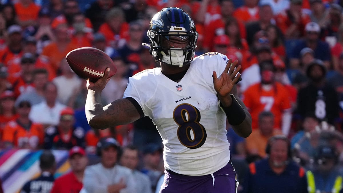 Lamar Jackson acknowledges a 'conversation' about contract