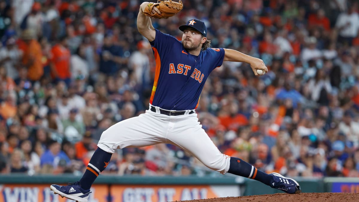 Parker Mushinski of the Houston Astros delivers during the eighth News  Photo - Getty Images