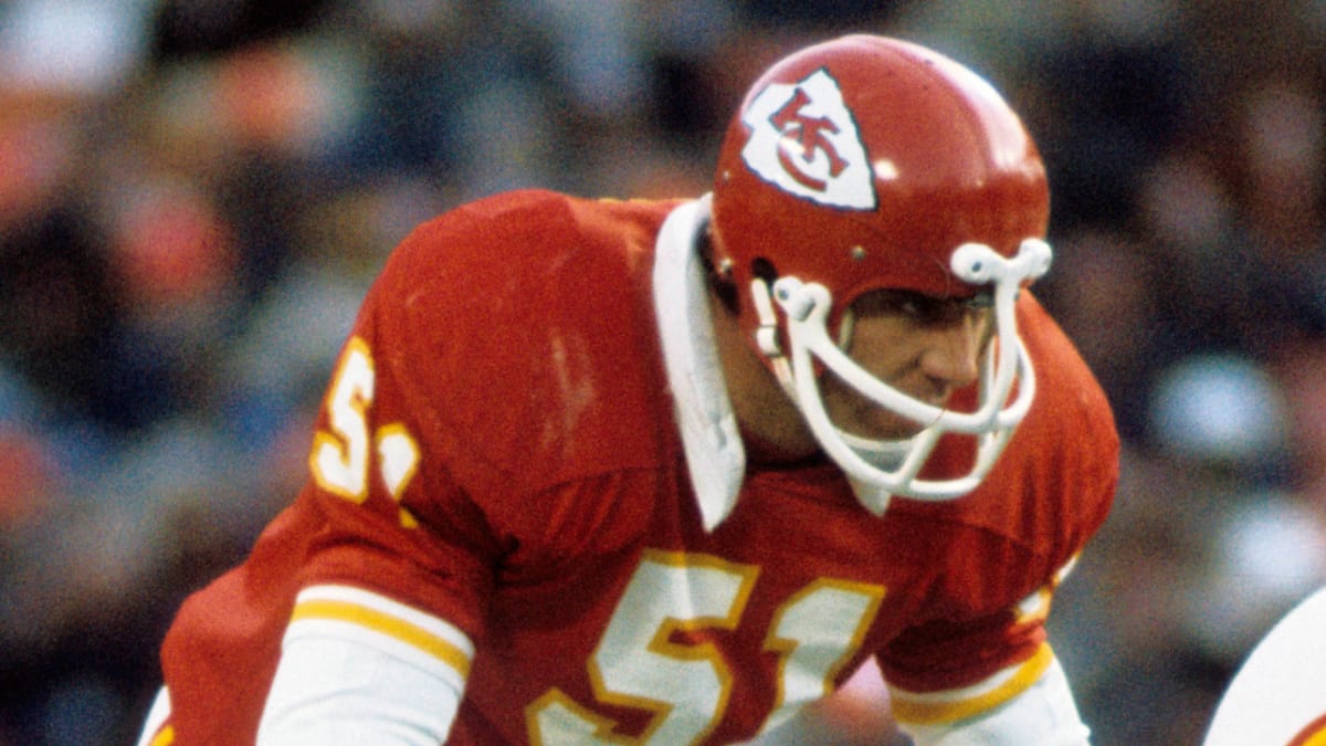 Jim Lynch, former Notre Dame and Chiefs linebacker, dies at 76 - Chicago  Sun-Times