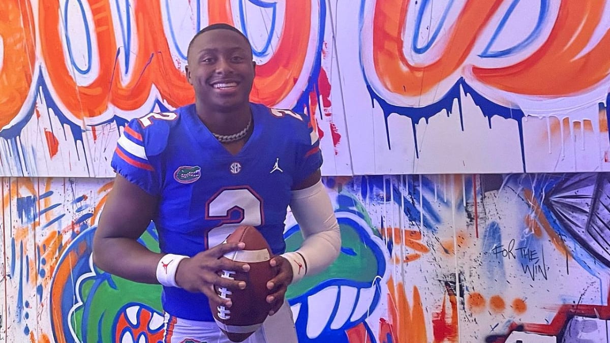 Nick de la Torre on Twitter: This weekend the #Gators social and creative  team showed off a new technology for the first time with 2024 QB commit DJ  Lagway being the first