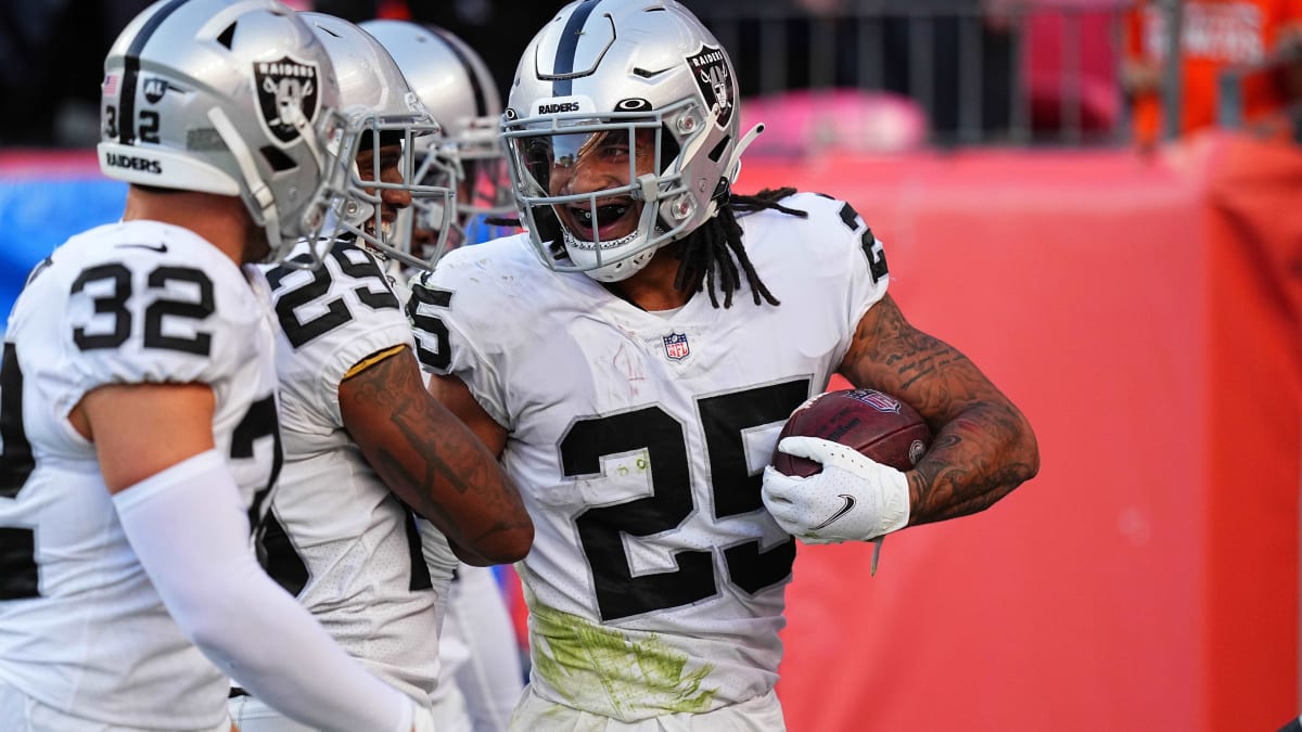 Las Vegas Raiders safety Trevon Moehrig (25) during an NFL football game  against the Baltimore Ravens, Monday, Sept. 13, 2021, in Las Vegas. (AP  Photo/Rick Scuteri Stock Photo - Alamy