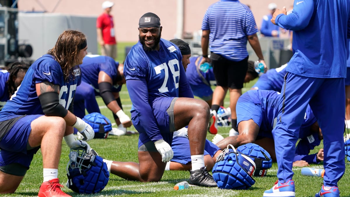 Giants cut 25 players, trade for another offensive lineman as preseason  ends – Trentonian