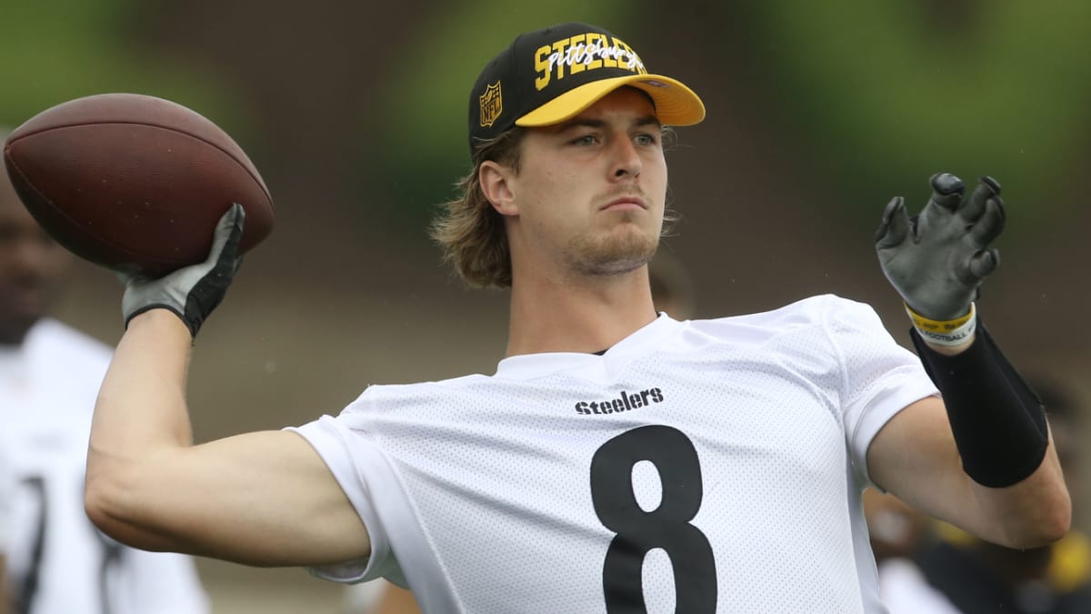 Steelers QB Kenny Pickett's poor game stirs up the internet bigtime