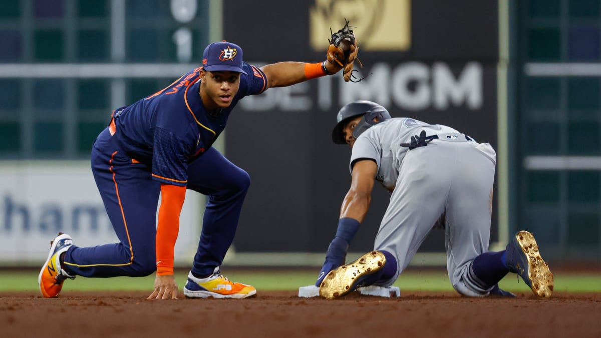 Houston Astros' Jeremy Peña isn't Competing for Rookie of the Year