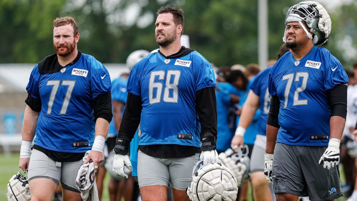 Detroit Lions Week 2 Top 5 Pro Football Focus-Graded Offensive and  Defensive Players - Sports Illustrated Detroit Lions News, Analysis and More