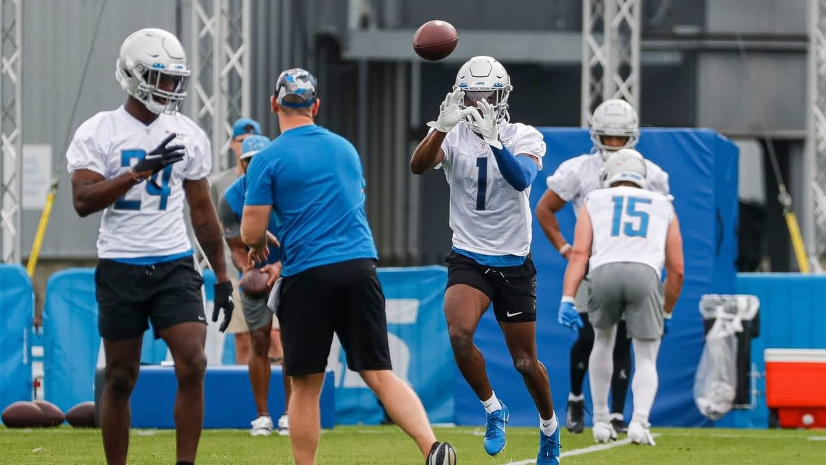 Jeff Okudah benefits from film study, tips from Detroit Lions teammates and  coaches – Macomb Daily