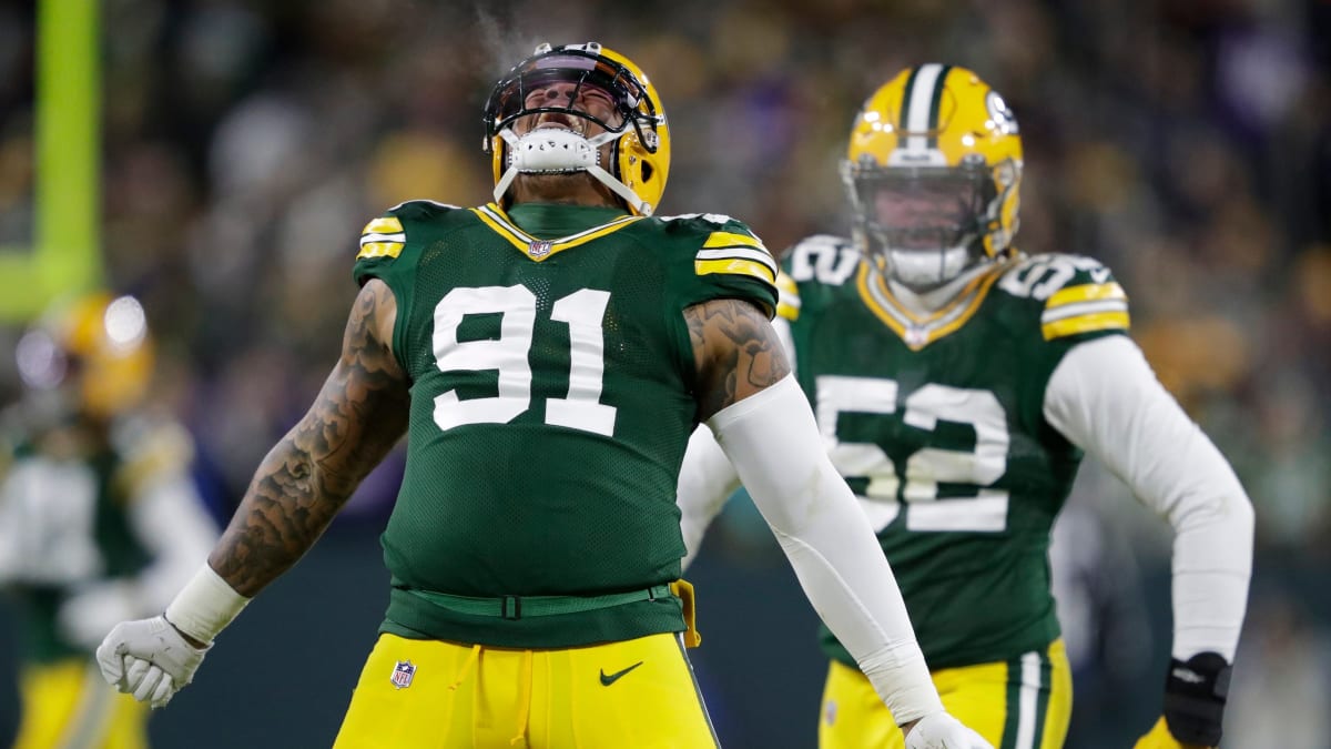 Green Bay Packers linebacker Kingsley Enagbare (55) rushes during an NFL  Preseason game against the New Orleans Saints Friday, Aug. 19, 2022, in  Green Bay, Wis. (AP Photo/Jeffrey Phelps Stock Photo - Alamy