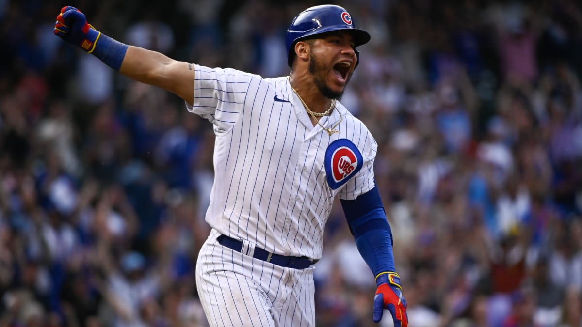 Phillies win wild one on passed ball in 9th; top Cubs 6-5