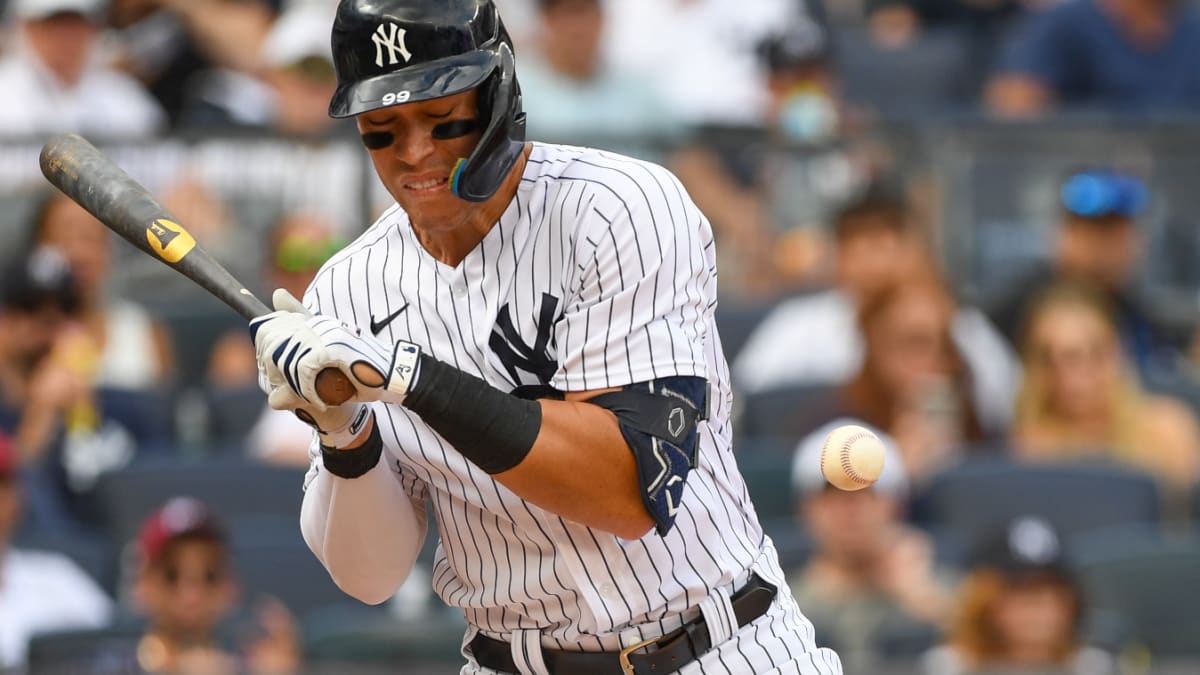 Aaron Judge homers twice as Yankees beat up Alek Manoah, Blue Jays - CBS  New York