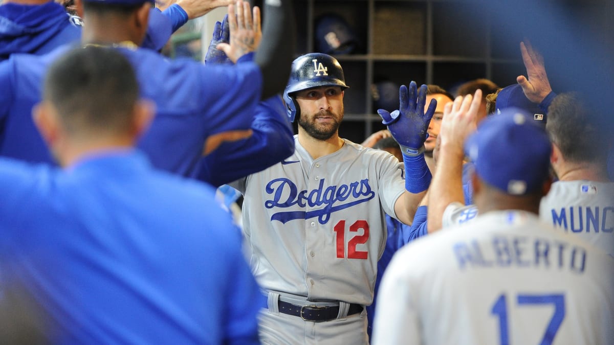 Joey Gallo 🤩🕺Happy Dance🕺🤩 in #Dodgers locker room 💘 Hanser Alberto  bromance! #shorts #joeygallo 