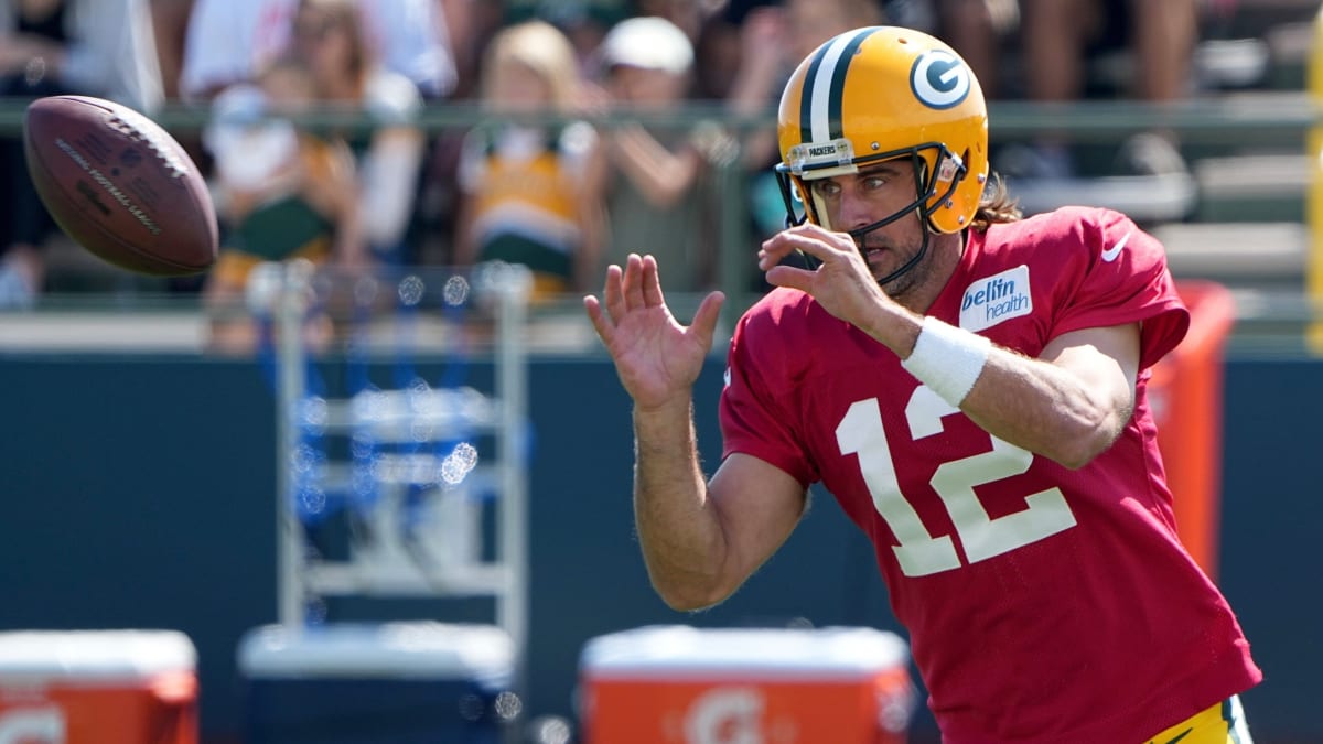 NFL All-Time: Top 5 Greatest NFL Quarterbacks in Green Bay Packers History, by Jeffrey Genao, Top Level Sports