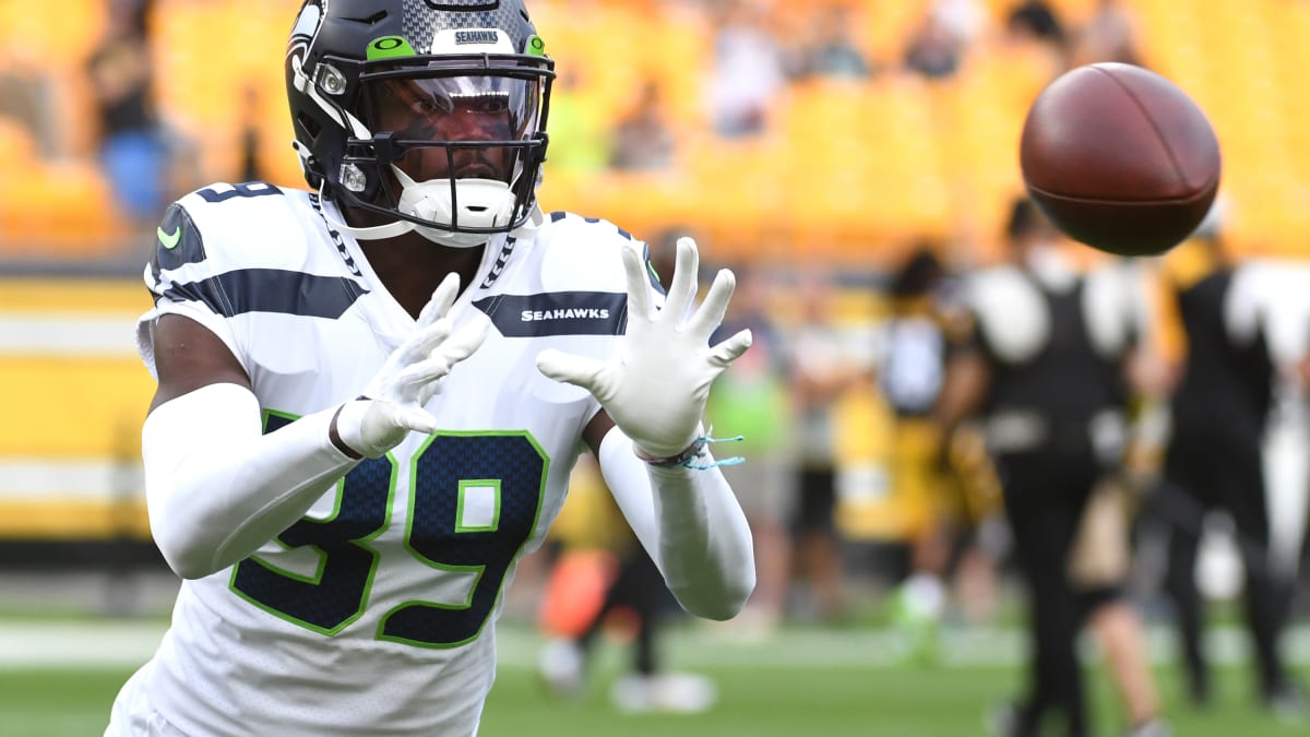 Seattle Seahawks on X: A core memory play for @_Tariqwoolen.   / X