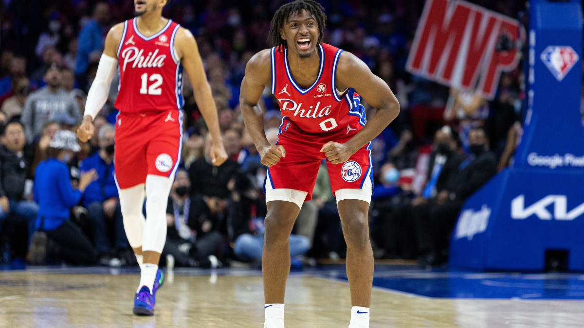 Sixers' Tyrese Maxey Expected to Throw First Pitch at Phillies