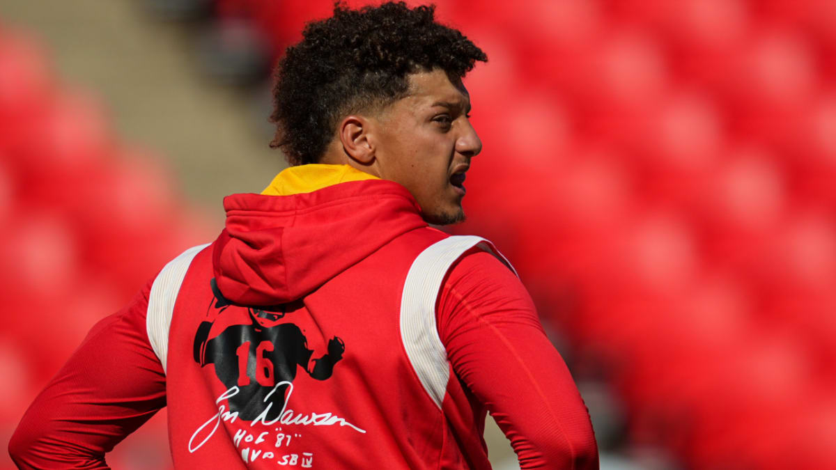 Patrick Mahomes in Seventh Heaven As Chiefs Tear Down Texans in Thriller -  EssentiallySports