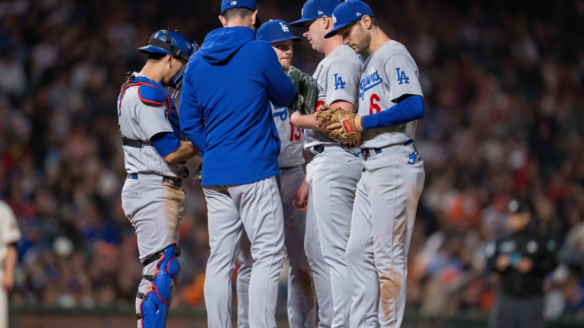 dodgers pitching coach Mark Prior joins @petrosandmoney &  @officiallyvassegh to give the latest on #ClaytonKershaw . #dodgers  #kershaw…