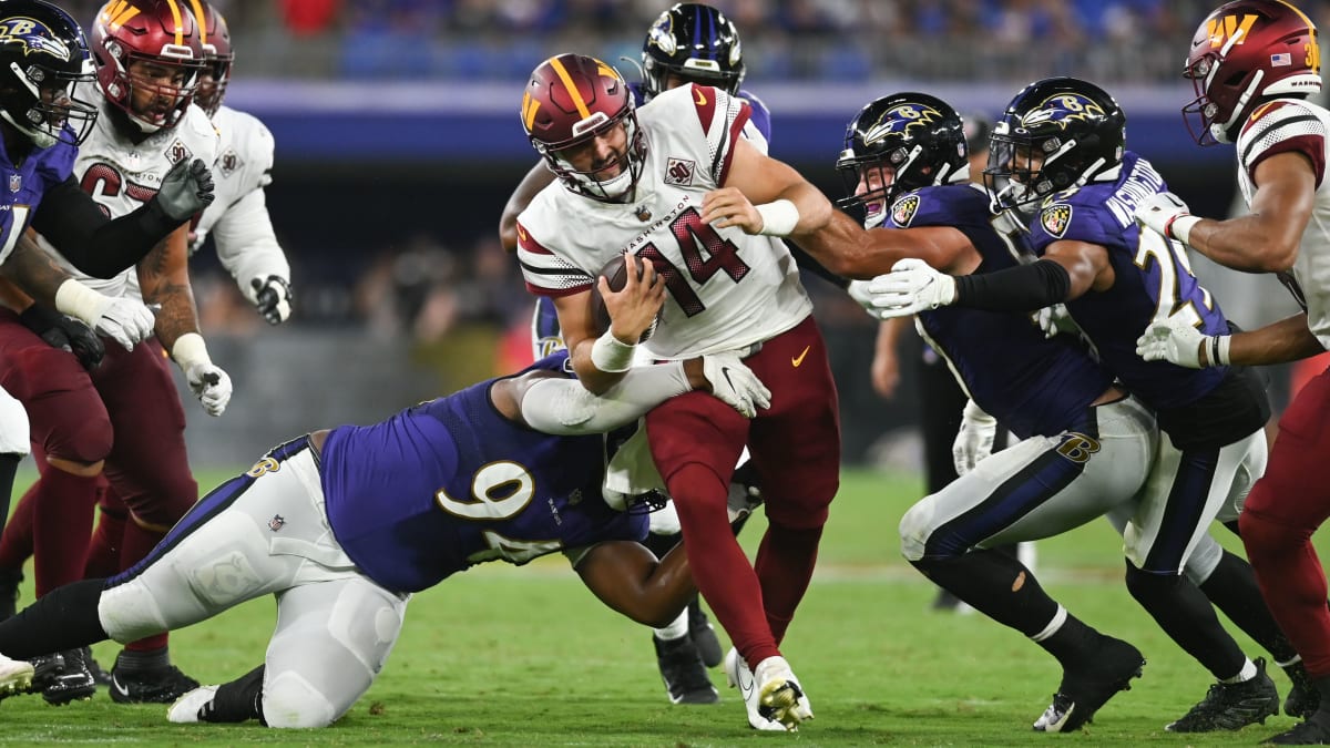 Washington Commanders' Joey Slye Knocks Late FG in Record-Snapping Win vs.  Baltimore Ravens - Sports Illustrated Washington Football News, Analysis  and More