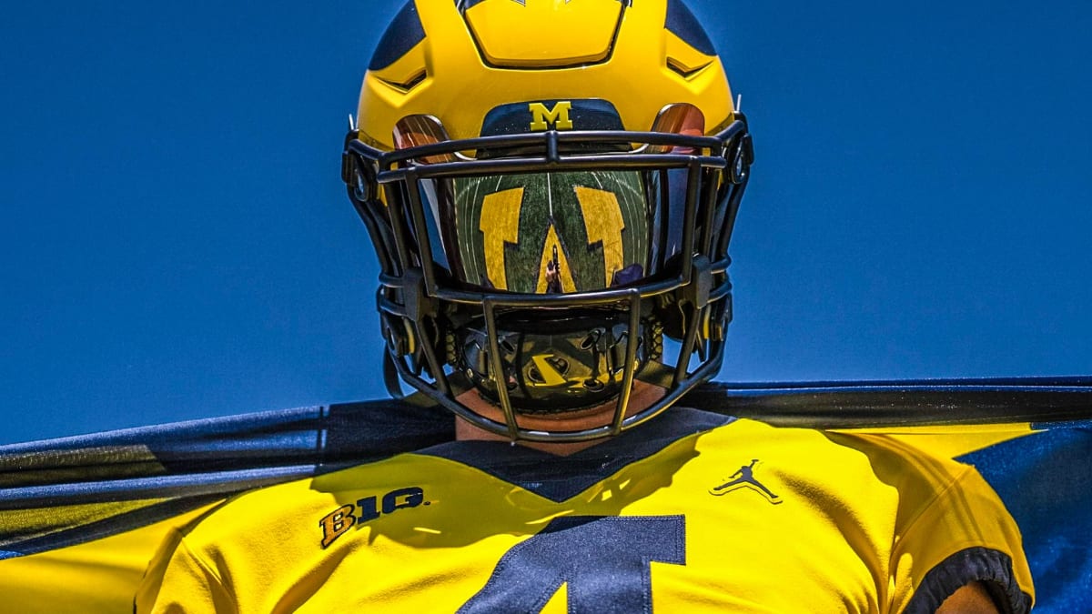 Should Michigan football allow freshmen to wear No. 1?