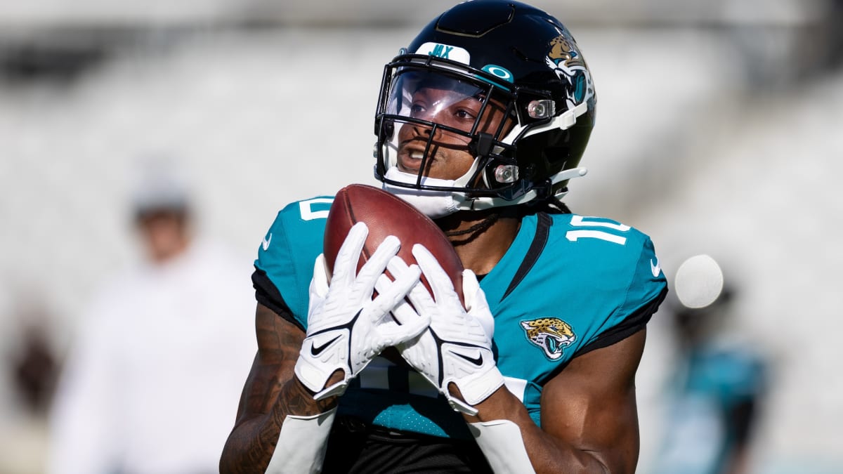 Jaguars trade WR Shenault to Panthers for 2023 draft pick - The Sumter Item