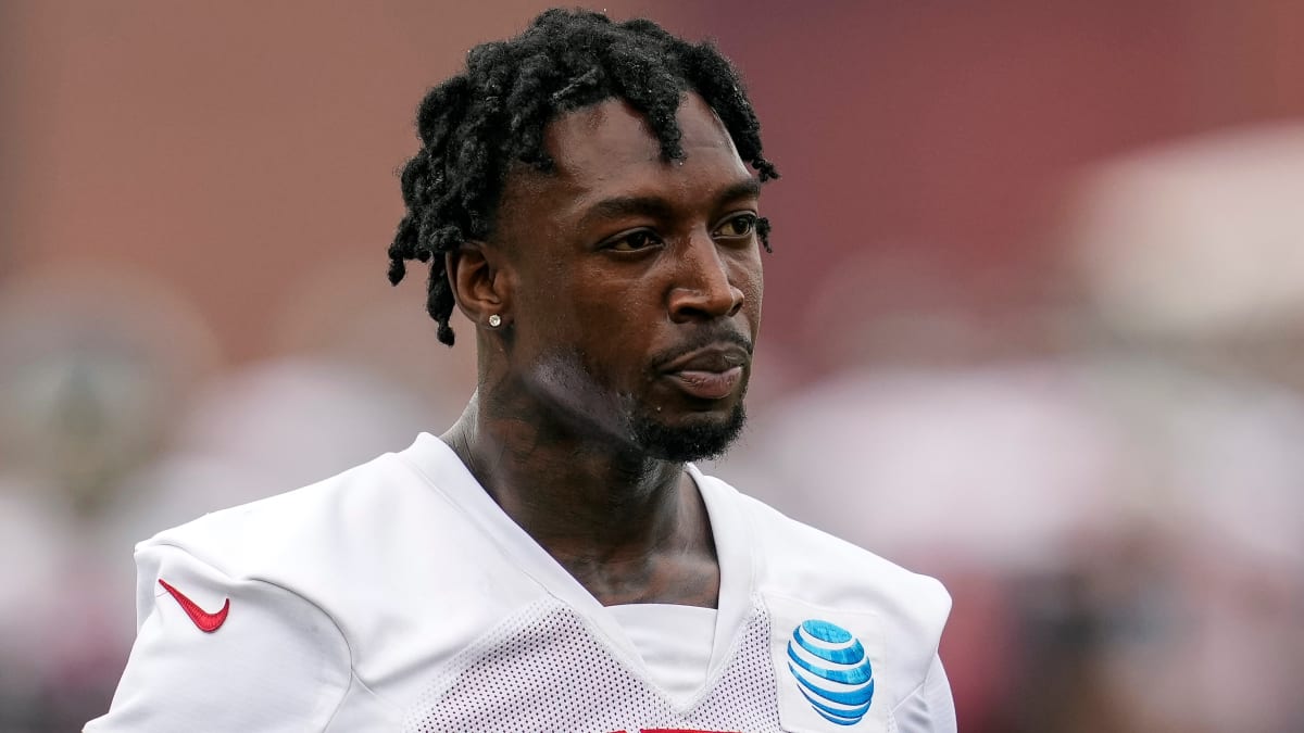 Falcons' Calvin Ridley, Atlanta United's Brad Guzan among athletes