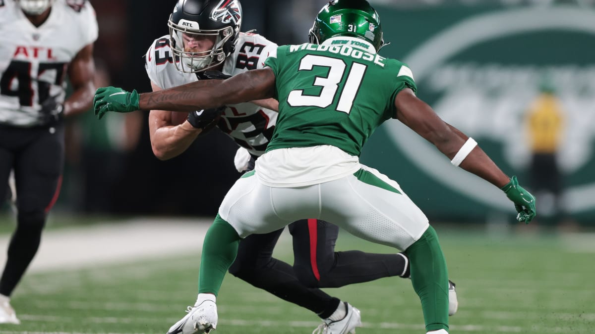 Could Atlanta Falcons Pursue Trade for New York Jets' Carl Lawson? - Sports  Illustrated Atlanta Falcons News, Analysis and More