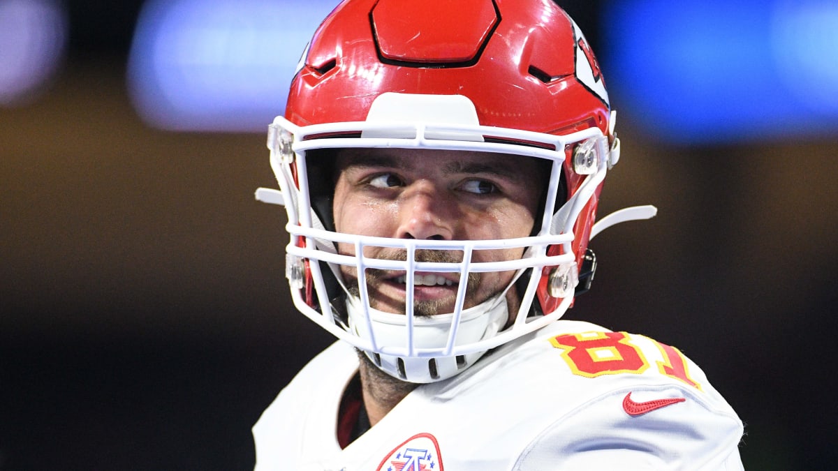 KC Chiefs Shake Up Roster With Friday Injury Moves Blake Bell - Sports  Illustrated Kansas City Chiefs News, Analysis and More