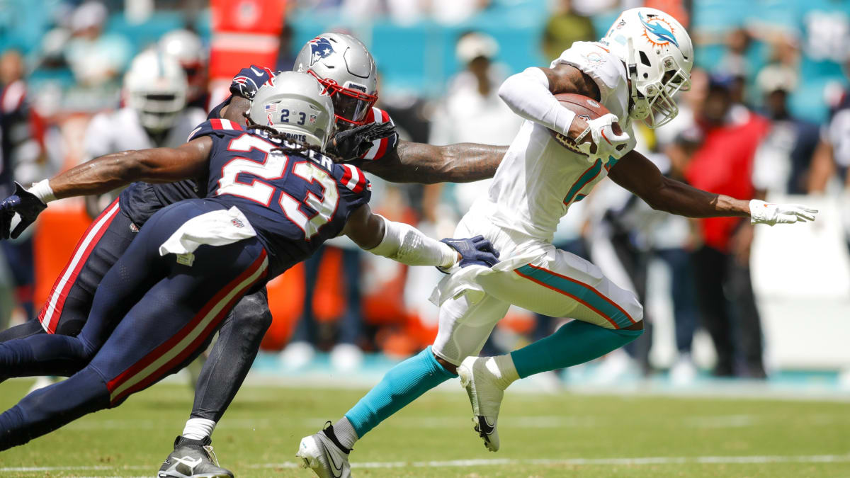 New England Patriots-Miami Dolphins Notebook: Controversial Replay Dooms  New England - Sports Illustrated New England Patriots News, Analysis and  More