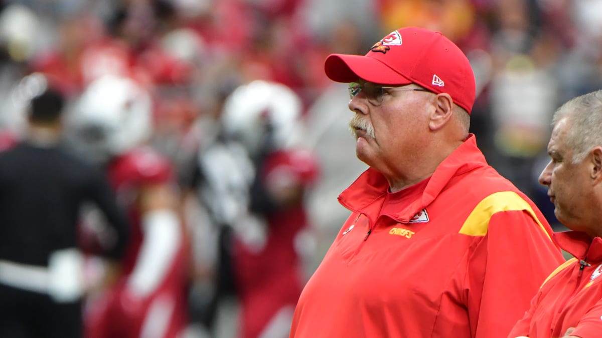 KC Chiefs' Andy Reid, Patrick Mahomes Call Out Officials for Jawaan Taylor  Penalties vs. Chicago Bears - Sports Illustrated Kansas City Chiefs News,  Analysis and More