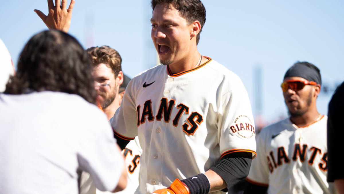 SF Giants INF Wilmer Flores nears milestone amidst career year - Sports  Illustrated San Francisco Giants News, Analysis and More