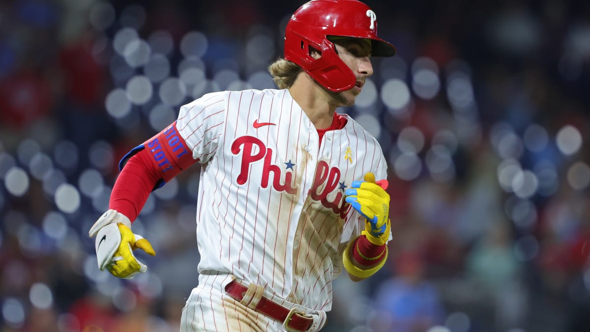 Phillies place Didi Gregorius on IL, call up Bryson Stott