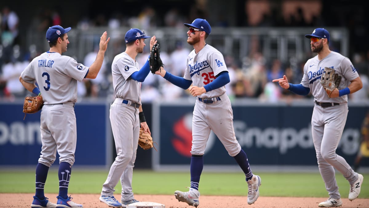 Los Angeles Dodgers on X: #Dodgers x #LakeShow ⁣ ⁣ Celebrate the