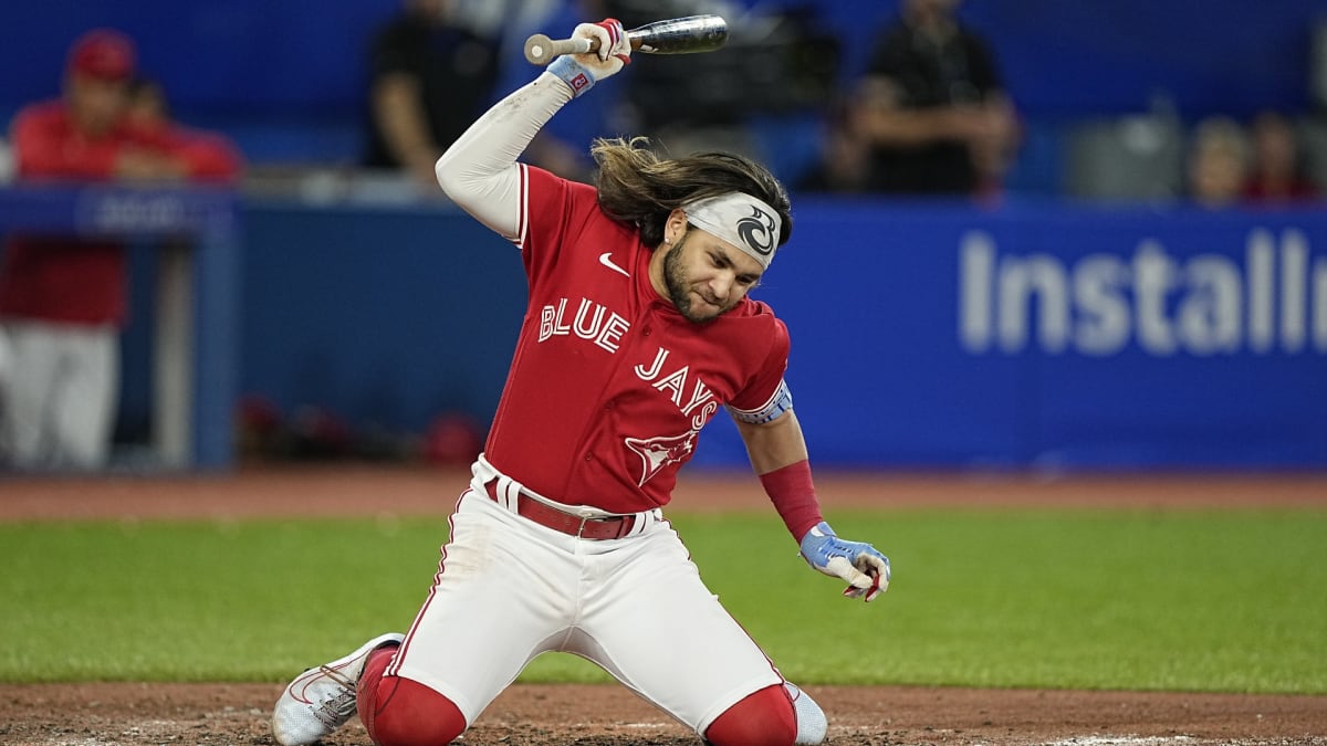 Bichette and Blue Jays Retain Momentum With Walk-Off Win - Sports  Illustrated Toronto Blue Jays News, Analysis and More