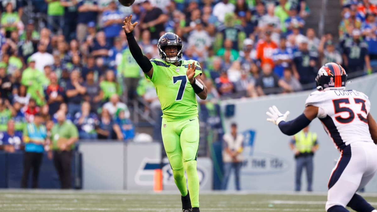 Let Geno Cook: Seattle Seahawks Might Have Answer at Quarterback After All  - Sports Illustrated Seattle Seahawks News, Analysis and More