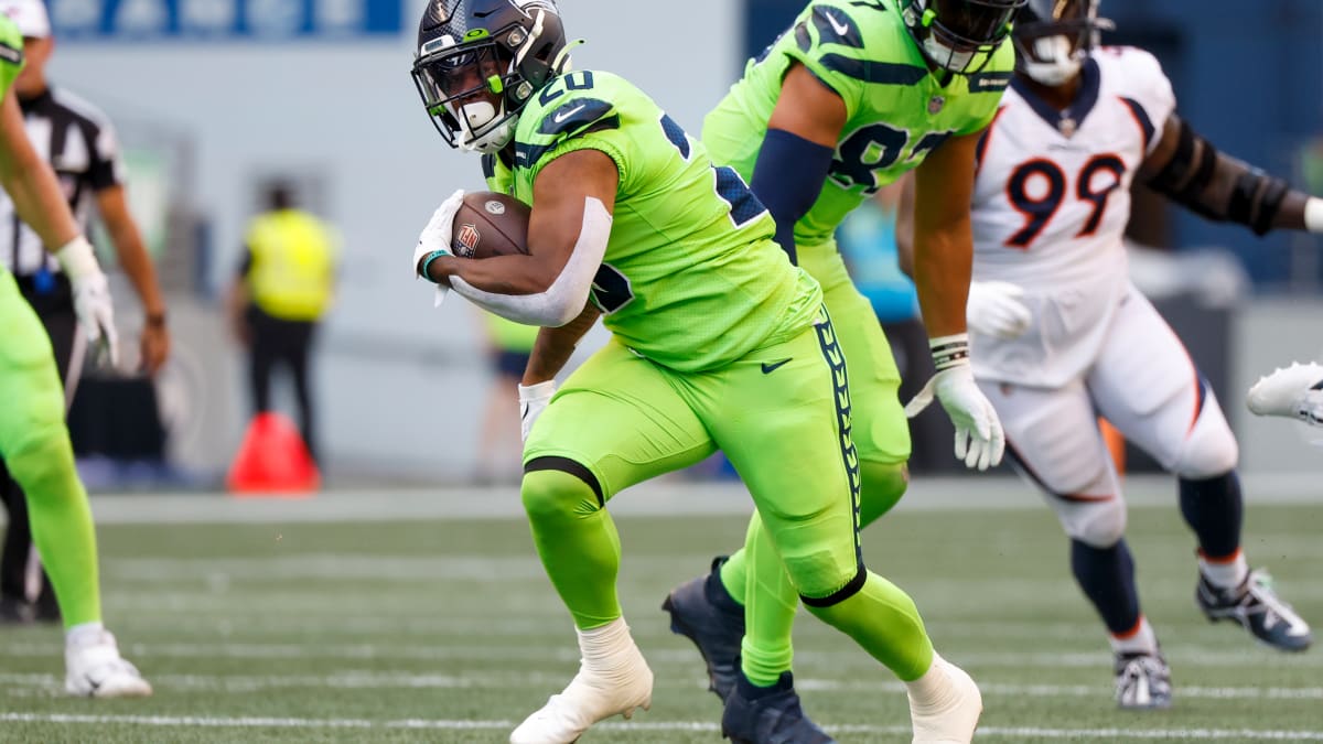 Who Knows?' Pete Carroll Pumps Brakes On Seattle Seahawks RB Rashaad  Penny's Potential Return - Sports Illustrated Seattle Seahawks News,  Analysis and More