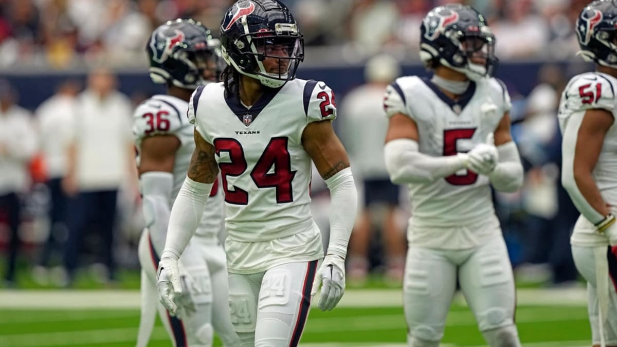 Houston Texans defensive back Jalen Pitre (5) lines up on defense during an  NFL football game against the Indianapolis Colts, Sunday, Jan. 8, 2023, in  Indianapolis. (AP Photo/Zach Bolinger Stock Photo - Alamy